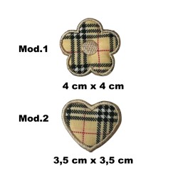 Aplicación termoadhesiva en forma de corazón o de flor