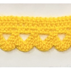 Puntilla bolillos de colores