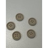 Pack 25 botones clásicos de tono marfil .