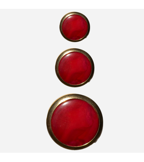 Botón Clásico Rojo con Elegante Marco Dorado