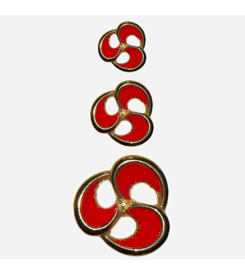 Botón Rojo de Diseño Floral con Contorno Dorado para un Estilo Chic